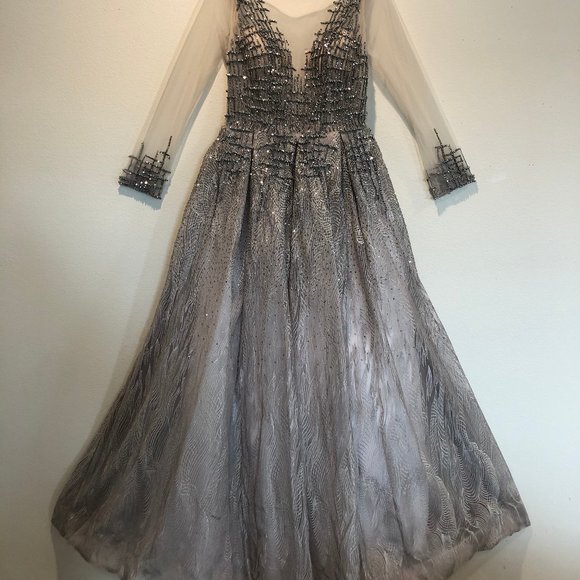 Formal Dress for Mother of Bride, Engagement. - Picture 5 of 5